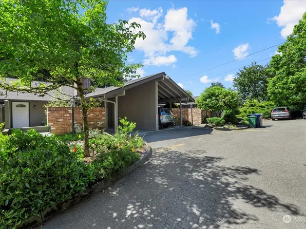 1605 Blaine Court SE, Renton, WA 98055