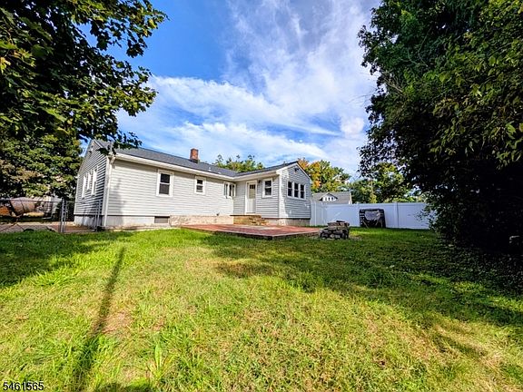 4th image of 4 Kenvil Ave