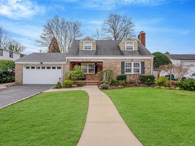 2000 Nantucket Road, North Merrick, NY, 11566