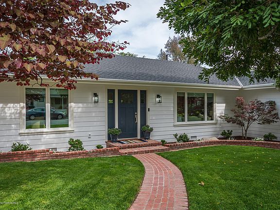 3rd image of 4426 Hobbs Dr