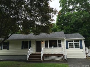 870 Hawthorne Ave, Derby, CT 06418