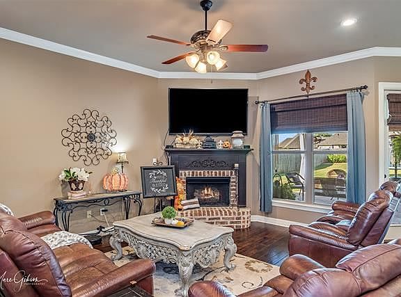 4th image of 1309 Candle Wood Blvd