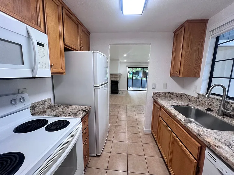 34640 Musk Ter — Photo 15