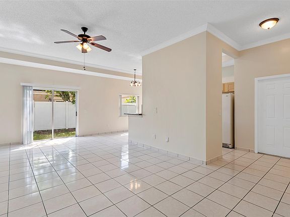 3rd image of 1467 SW 85th Terrace