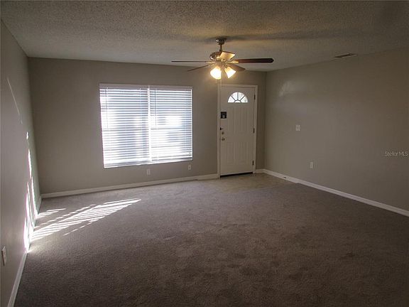 2nd image of 2105 15th Ave E