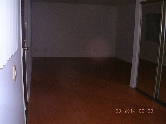 3rd image of 221 N New Hampshire Ave APT 2B
