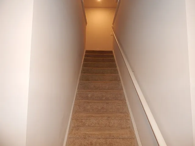 207 Oakmont Valley Trl — Photo 15