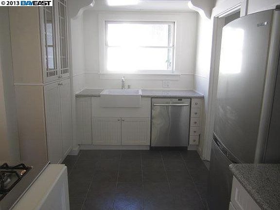 3rd image of 2740 67th Ave