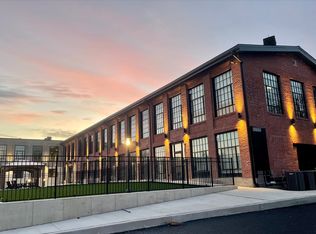 601 W Spruce St #A11, Perkasie, PA 18944