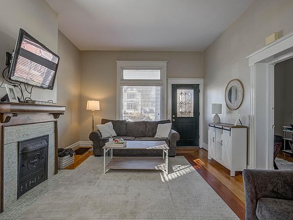5th image of 1312 Grace Ave #1