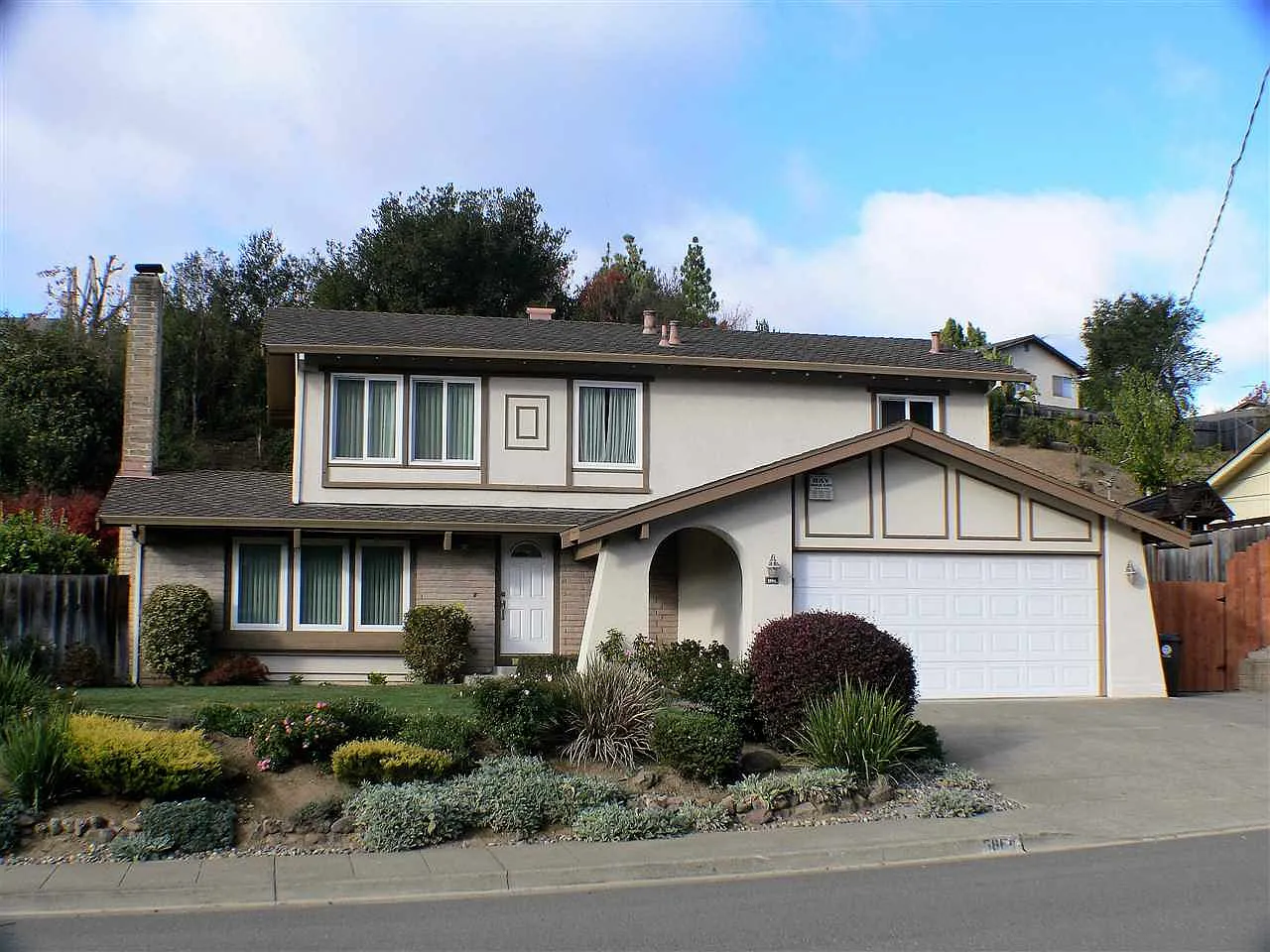 5864 Cold Water Dr photo 1