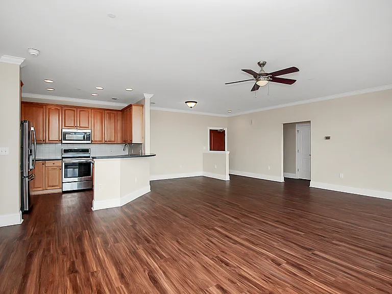 400 N Church St #414-1 — Photo 28