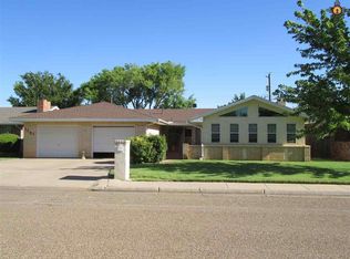 1121 Libra Dr, Portales, NM 88130