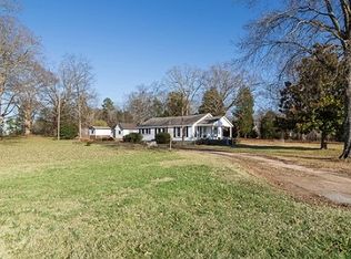 4203 Shady Grove Rd, Honea Path, SC 29654