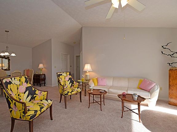 5th image of 12010 Carrington Ln Unit 12010-206