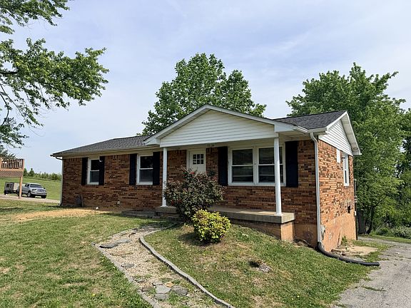 2nd image of 306 Cottage Dr