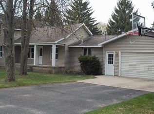 212 8th Ave, Tawas City, MI 48763