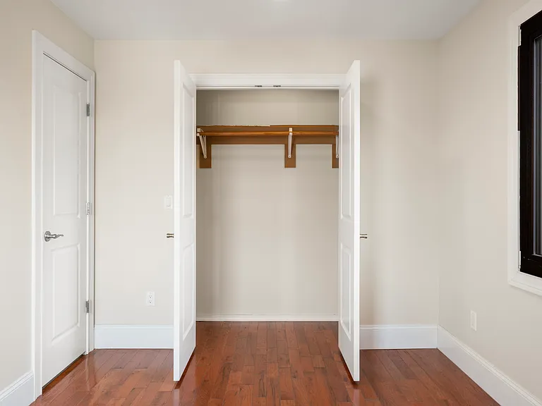 575 Hoboken Rd #9 — Photo 10