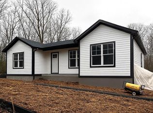 49 Poplar Ln, Colonial Beach, VA 22443