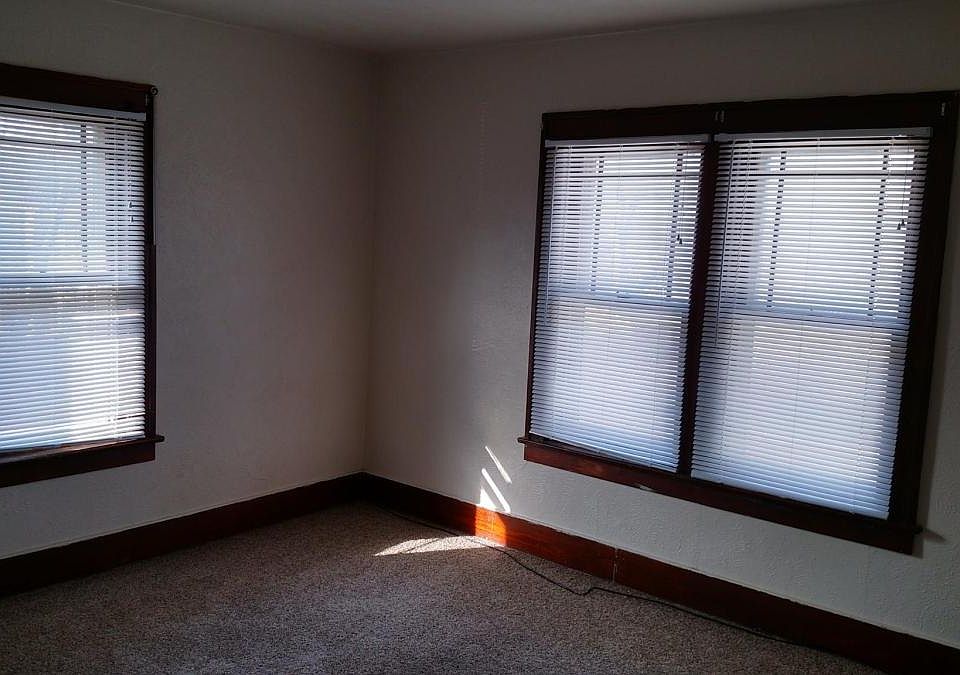2nd image of 514 W Franklin St
