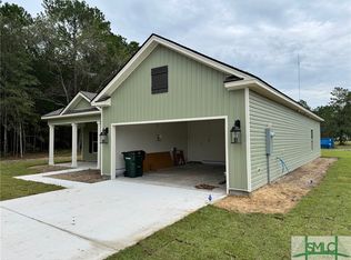 150 Owens Rd, Pembroke, GA 31321