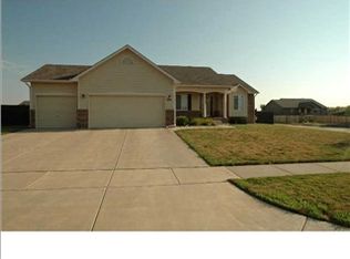 200 W Poplar St, Goddard, KS 67052