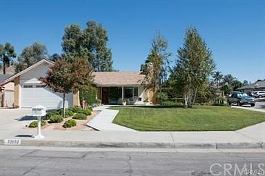 1st image of 22652 Kinross Ln