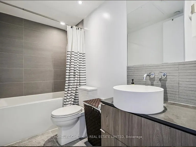 161 Roehampton Ave #3608 — Photo 20