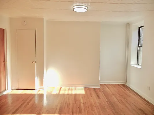 Rented by Brooklyn Heights Real Estate Inc | media 11