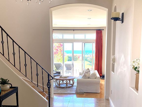 4th image of 23927 De Ville Way