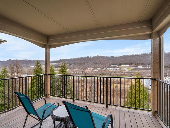 4th image of 2137 Rolling Hills Dr