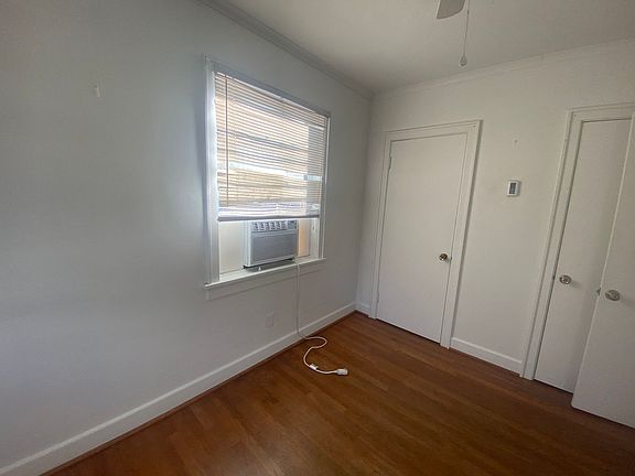 4th image of 1202 Carolina Ave Unit 2
