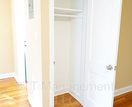 5th image of 8311 Garland Ave #6