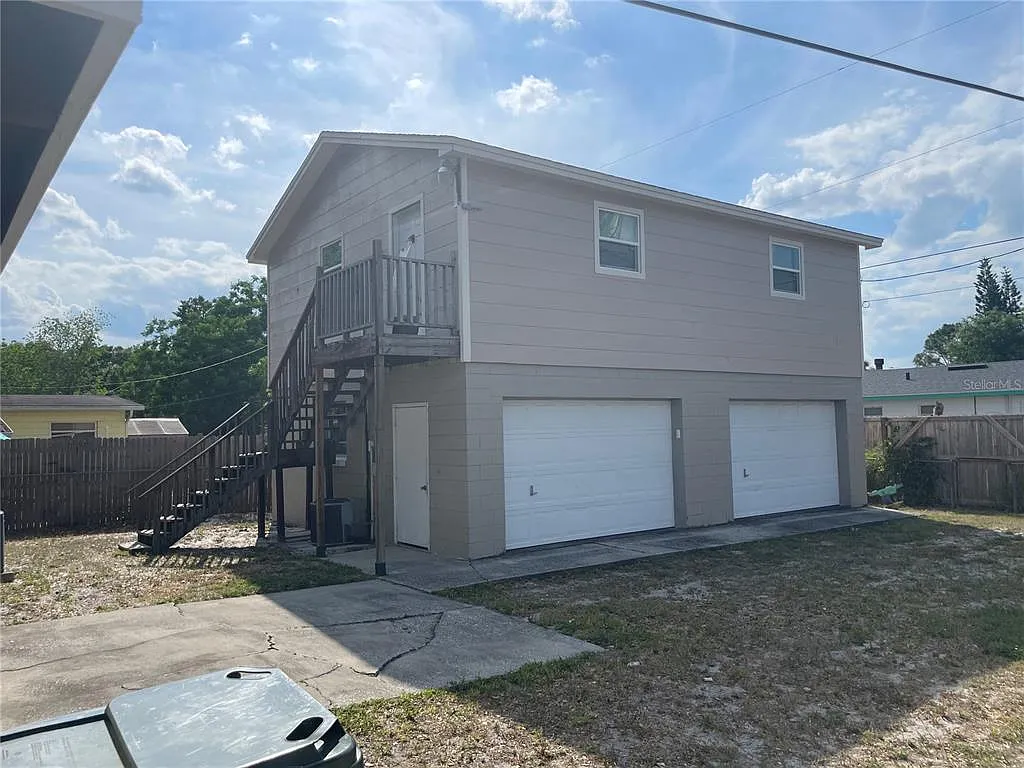 1 bed, 1.0 bath, 771 sqft, $1,395 — Photo 1