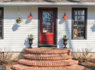 665 Garwood Rd, Moorestown, NJ 08057