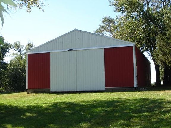 Large Barn For Animals