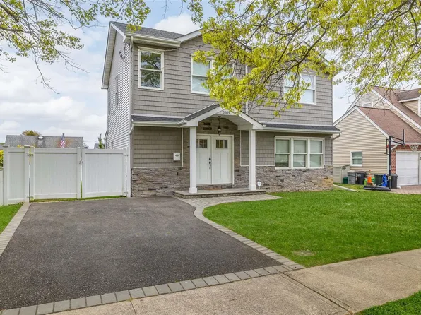 2089 Beech Street, Wantagh, NY 11793