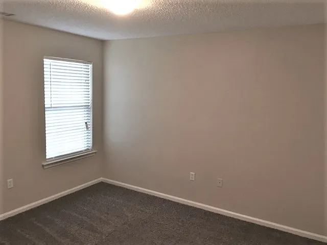 8 Sandy Pond Ct — Photo 12