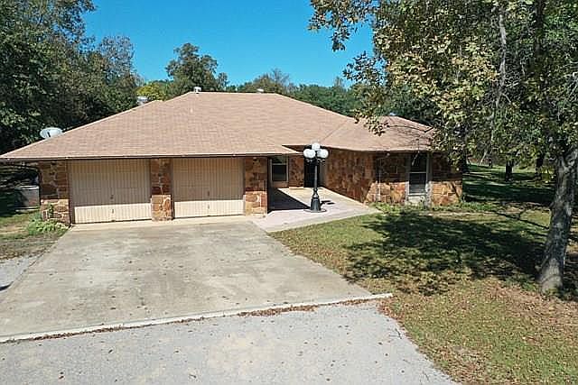 1st image of 29904 Lake Dr