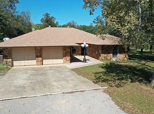 29904 Lake Dr, McLoud, OK 74851