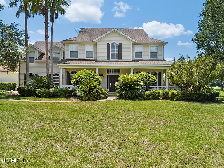 7610 Sentry Oak Cir W — Photo 1
