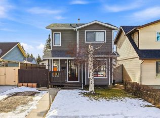 96 N Abberfield Cres NE, Calgary, AB T2A 6N6