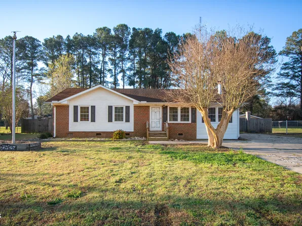 106 Beale St, Dunn, NC 28334
