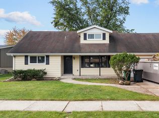 44 Cherry Ln, Fond Du Lac, WI 54935