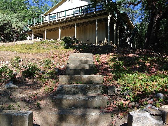 4th image of 20755 Birchwood Dr