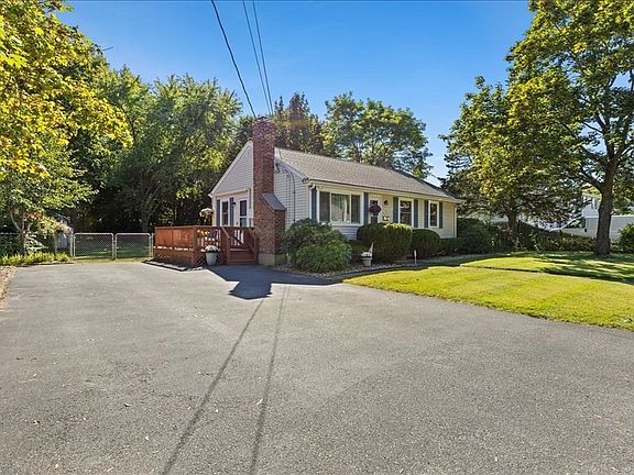 5th image of 55 Coral St