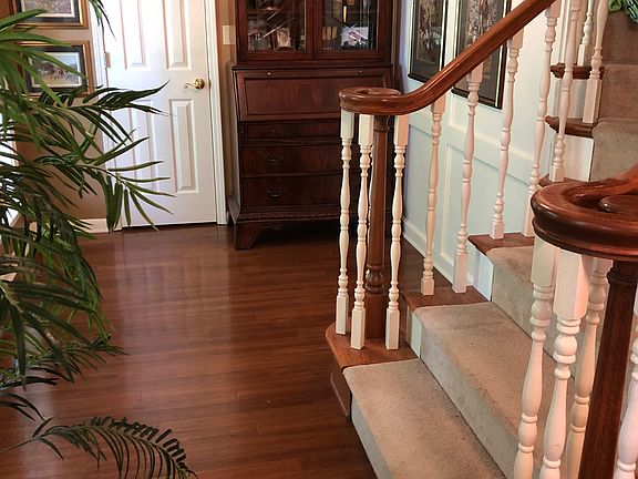 5th image of 1009 Creek Bend Dr