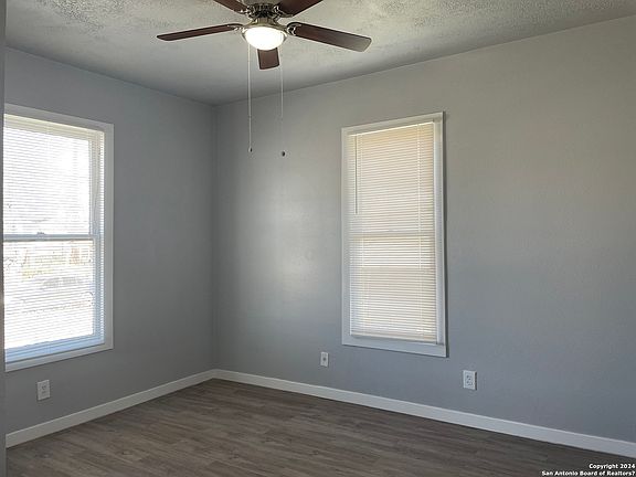 4th image of 209 HALE AVE
