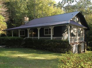 444 Hickory Cove Rd, Bryson City, NC 28713