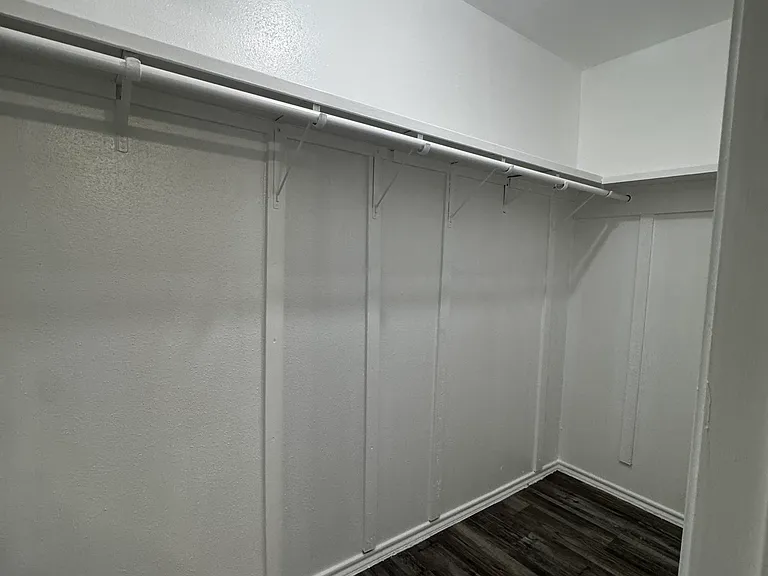 Townhouse West — Photo 31